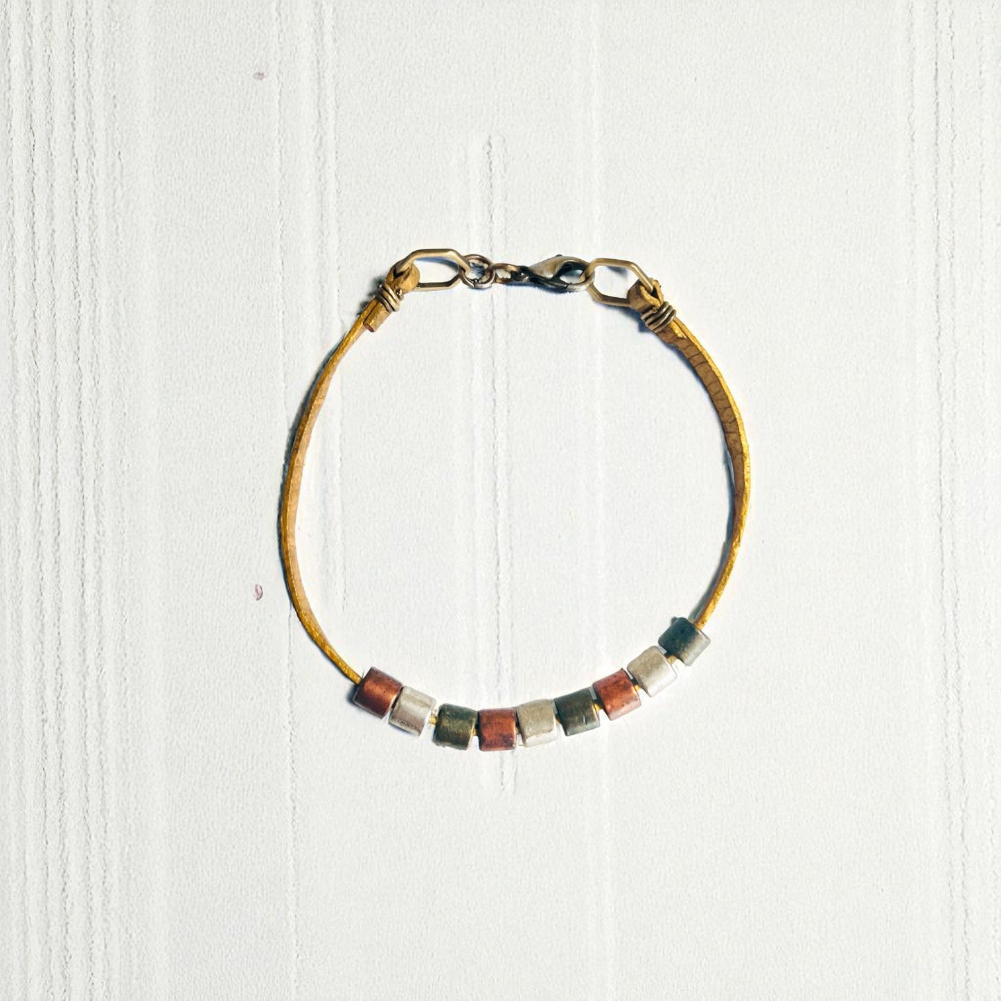 SIMPLE BEADED GOLD LEATHER BRACELET - end of season sale