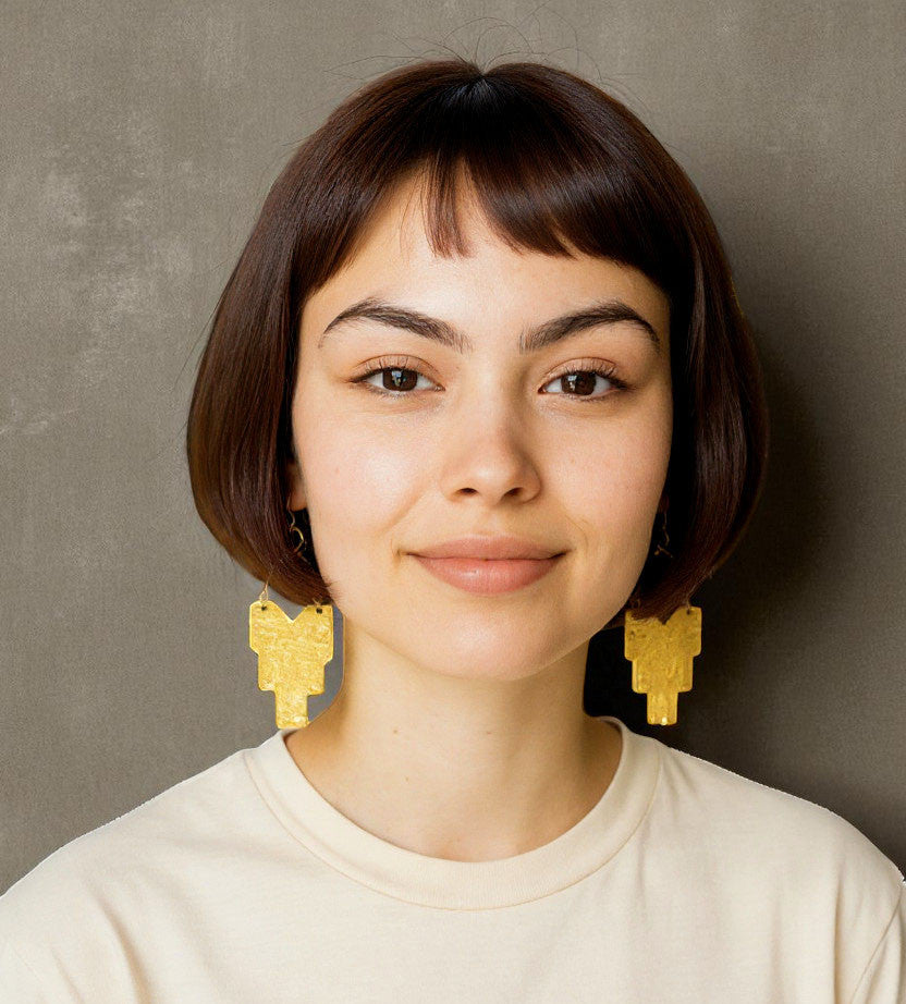 BRASS TEXTURED STEP EARRINGS - end of season sale