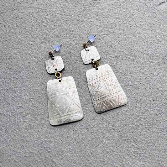 ETCHED SILVER RECTANGLE EARRINGS