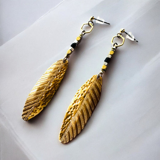 ETCHED LEAF BRASS EARRINGS