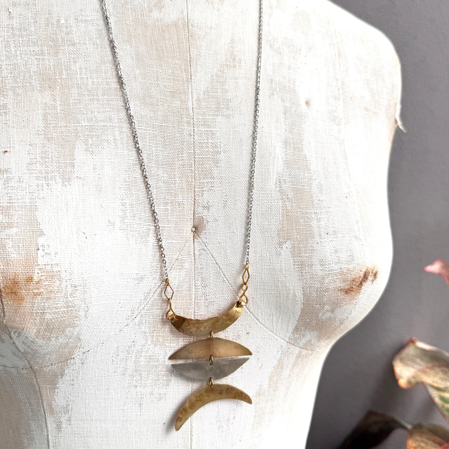 BOLD MIXED METAL MOONS NECKLACE