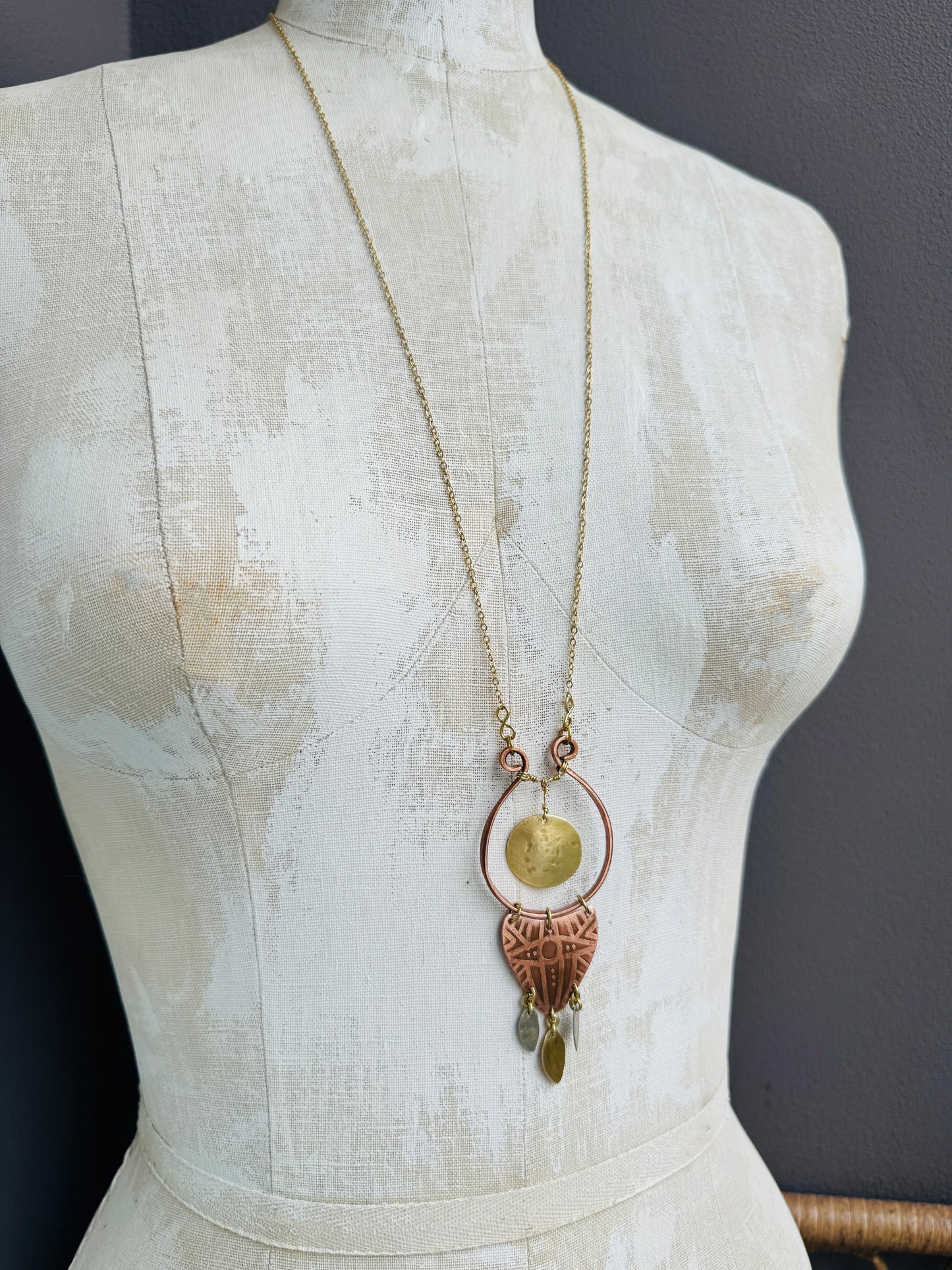 ETCHED COPPER MIXED METAL NECKLACE