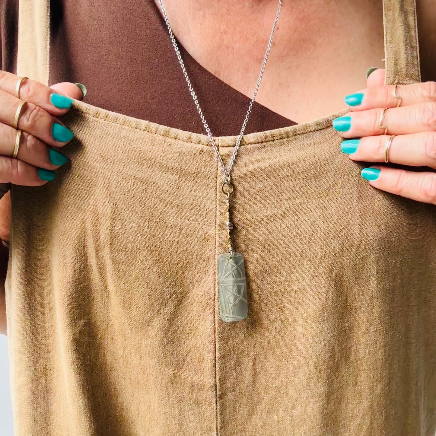 ETCHED SILVER Y NECKLACE - end of season sale
