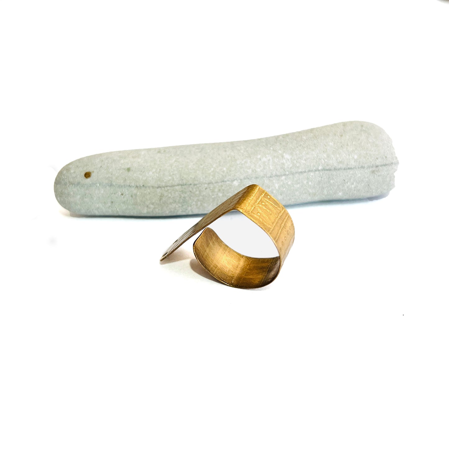 ETCHED RECTANGLE RING