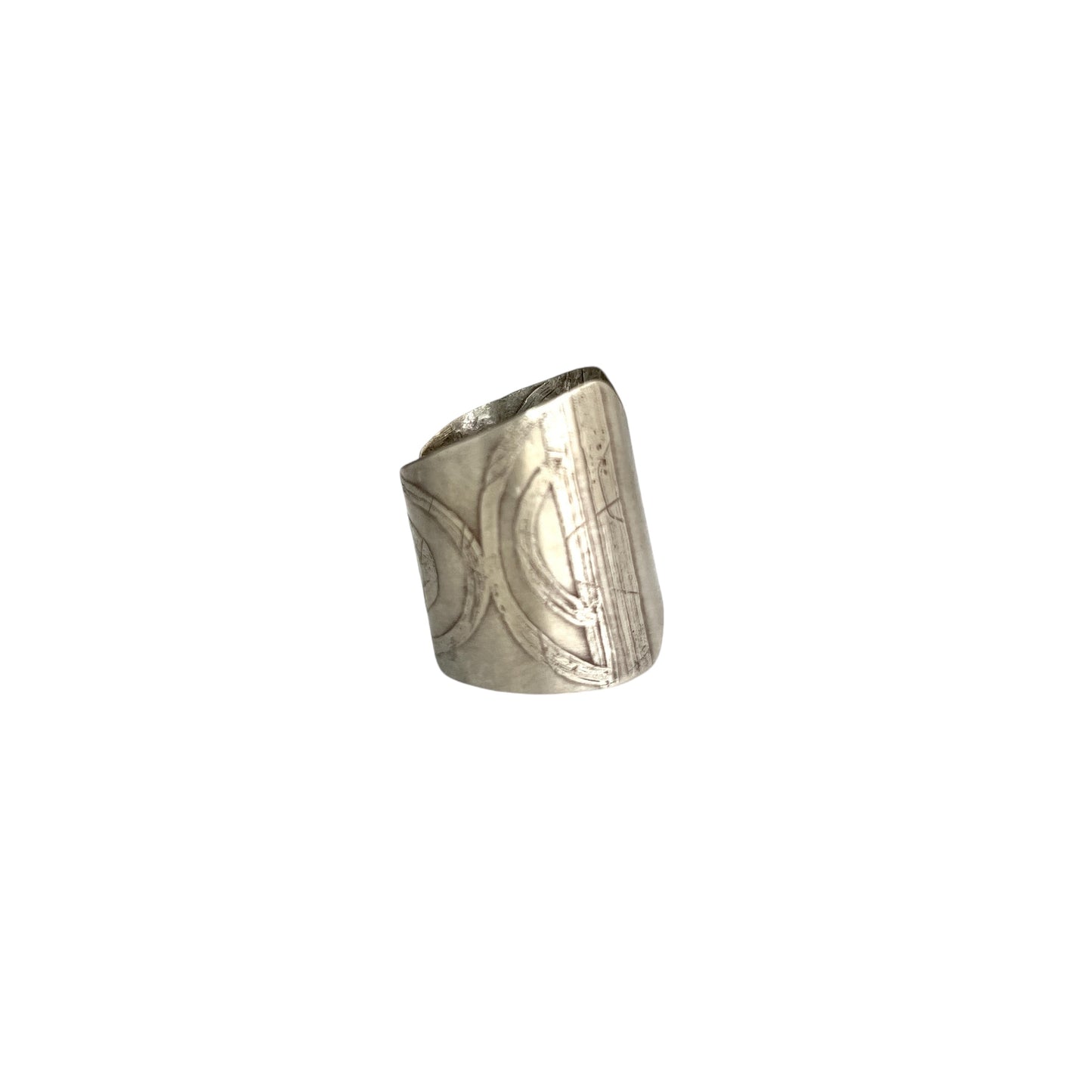 RUSTIC ETCHED SILVER SHIELD RING