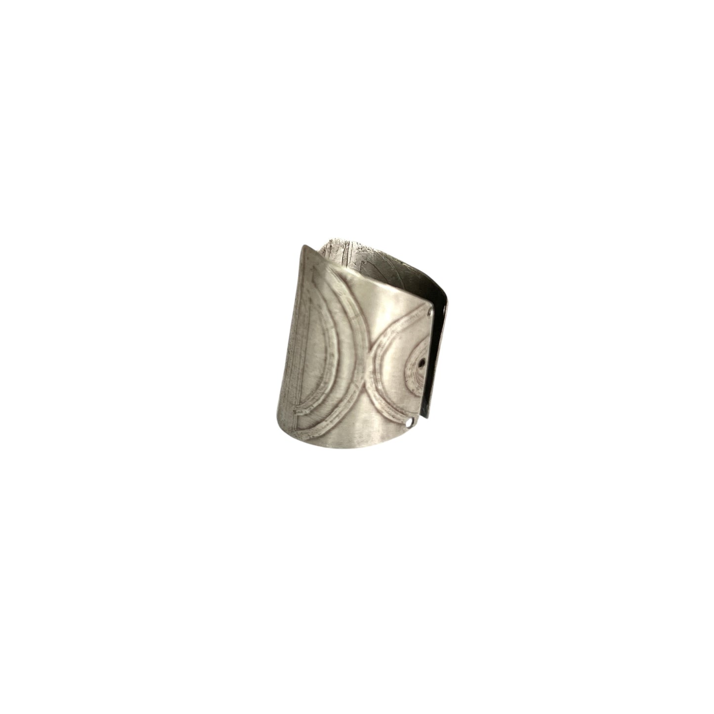 RUSTIC ETCHED SILVER SHIELD RING