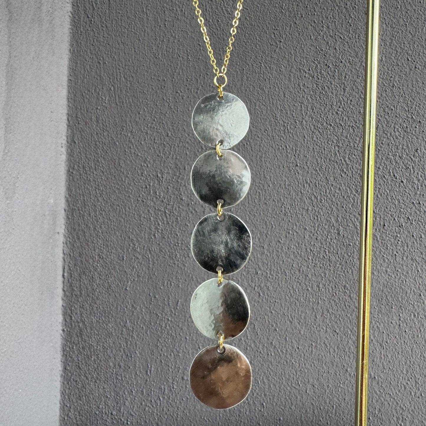 SILVER STACKED MOONS NECKLACE