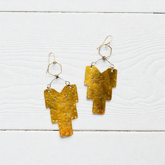 TEXTURED BRASS STEP EARRINGS
