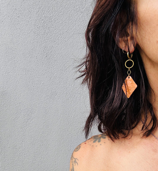 COPPER TEXTURED ROMBO DANGLE EARRINGS - sample sale