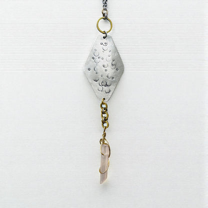 ROSE QUARTZ AND SILVER STAMPED ROMBO NECKLACE - end of season sale