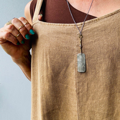 ETCHED SILVER Y NECKLACE - end of season sale