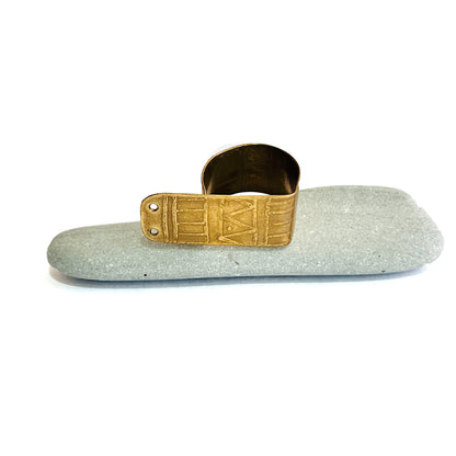 ETCHED RECTANGLE RING