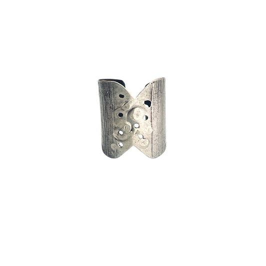 TEXTURED ETCHED SILVER SHIELD RING