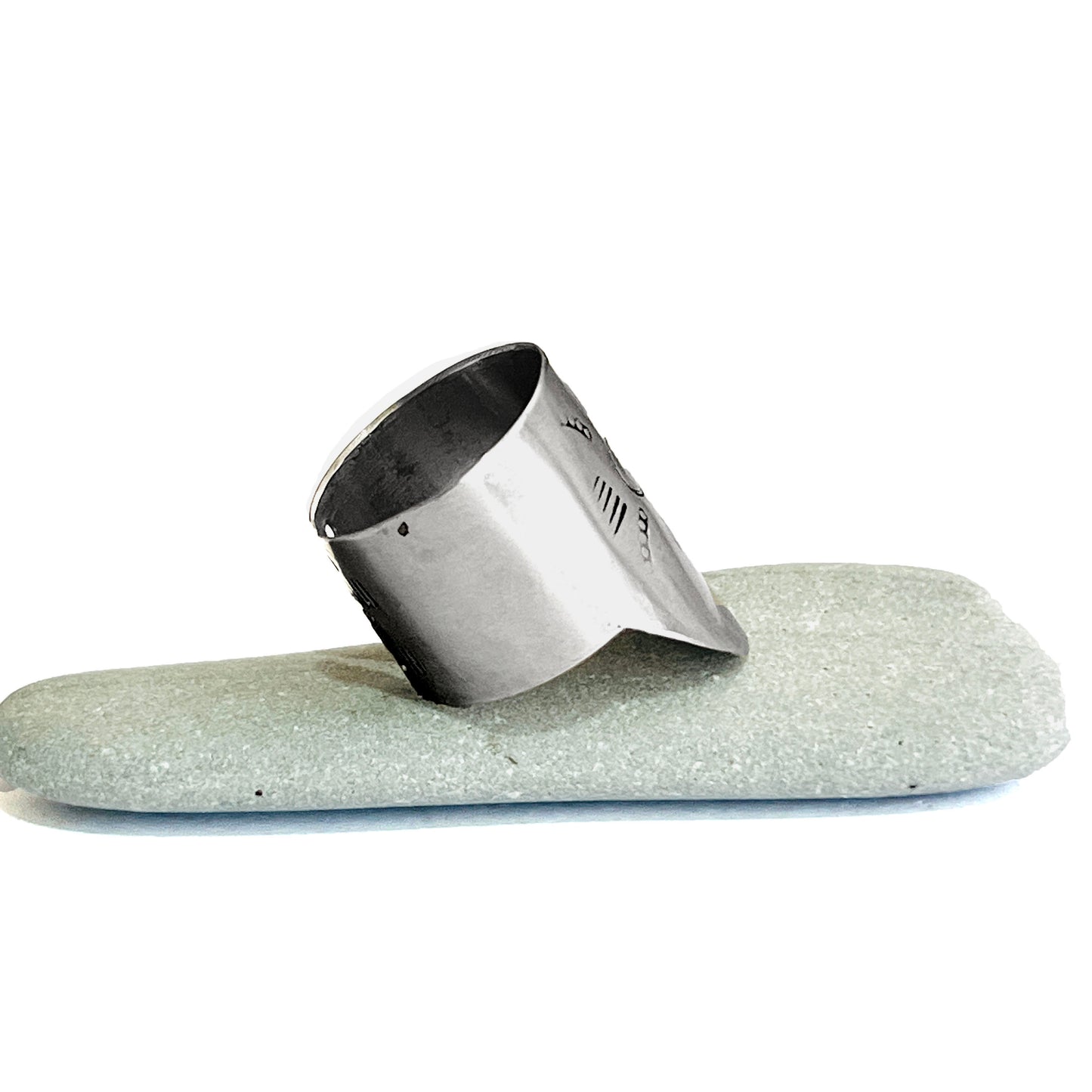 STAMPED SILVER TRIANGLE RING